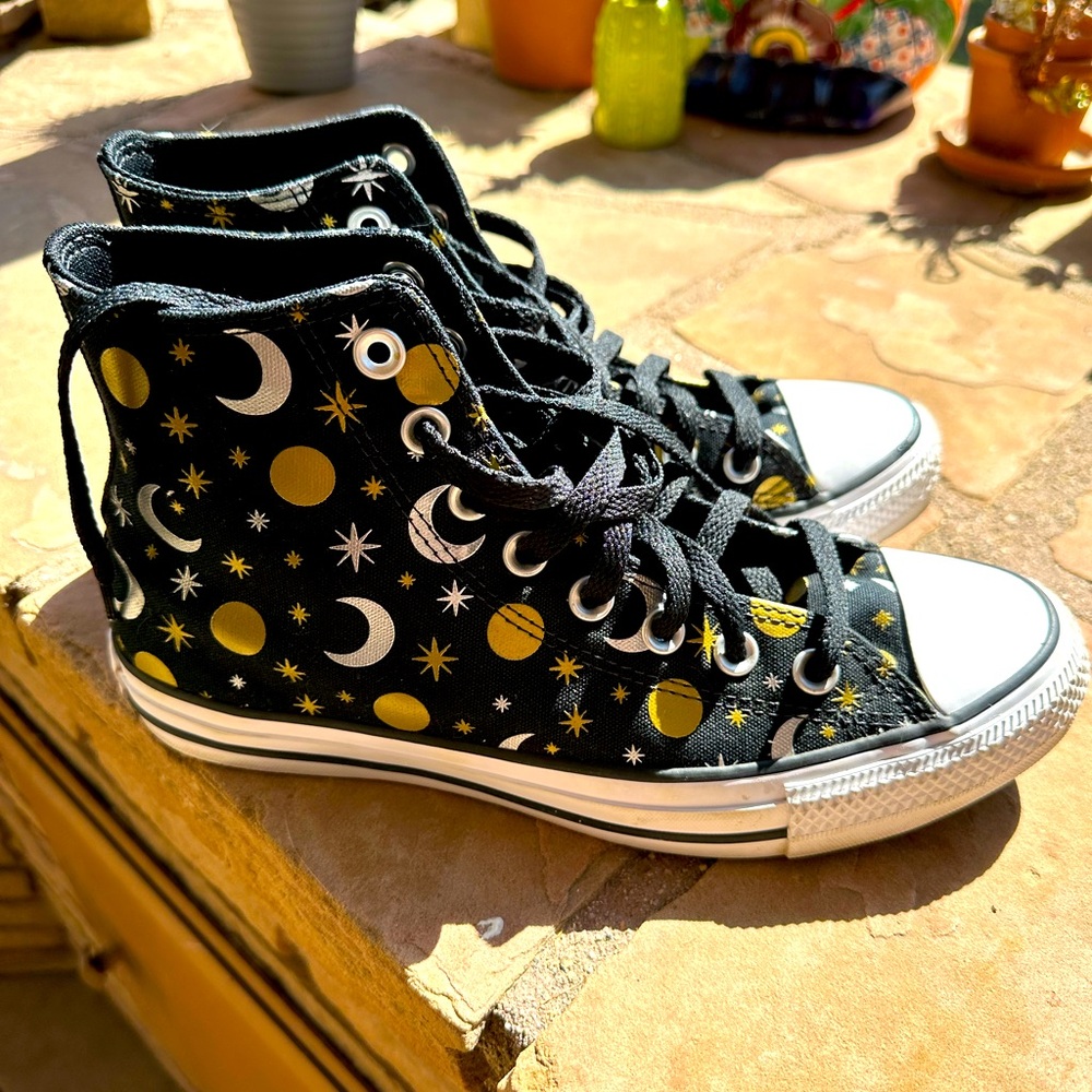 Converse Converse Chuck Taylor All Star Hi Moon And Stars Sneaker - Black